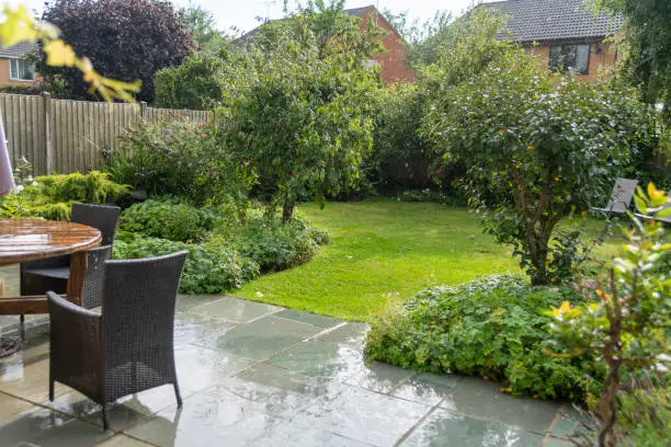 achtertuin kleine tuin ideeën